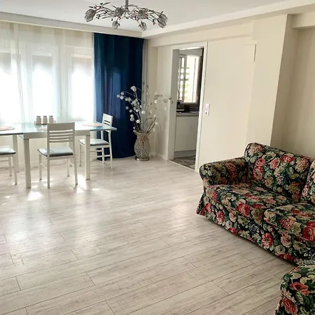 Puig Comfort Апартаменти Калелья